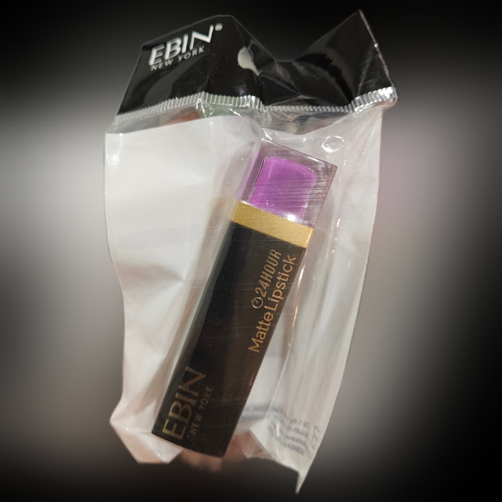NWT EBIN 24-HOUR WEAR MATTE LIPSTICK: PURPLE KISSES!